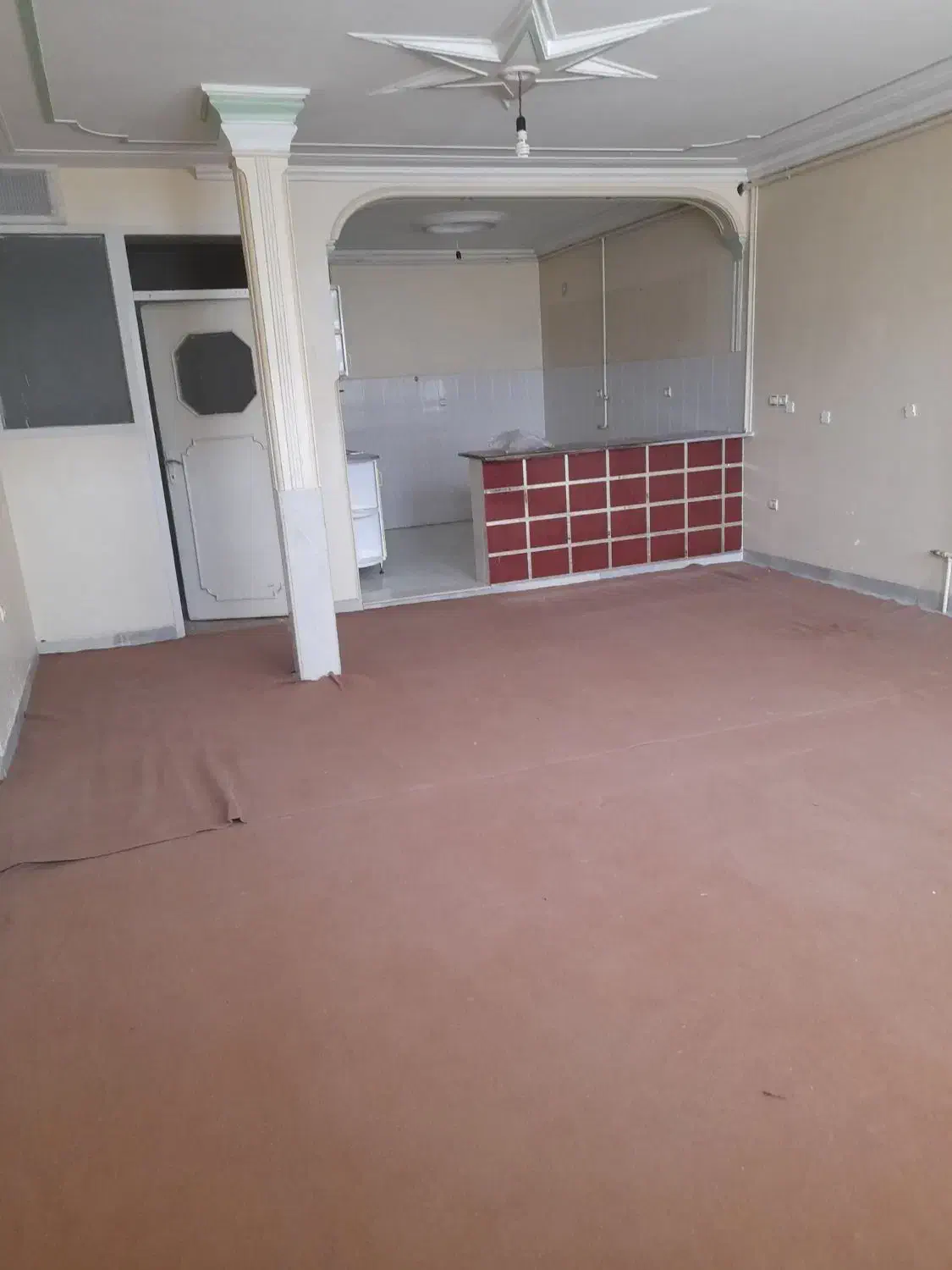 دفتر کار|اجارهٔ دفتر کار، اتاق اداری، مطب|همدان, |دیوار