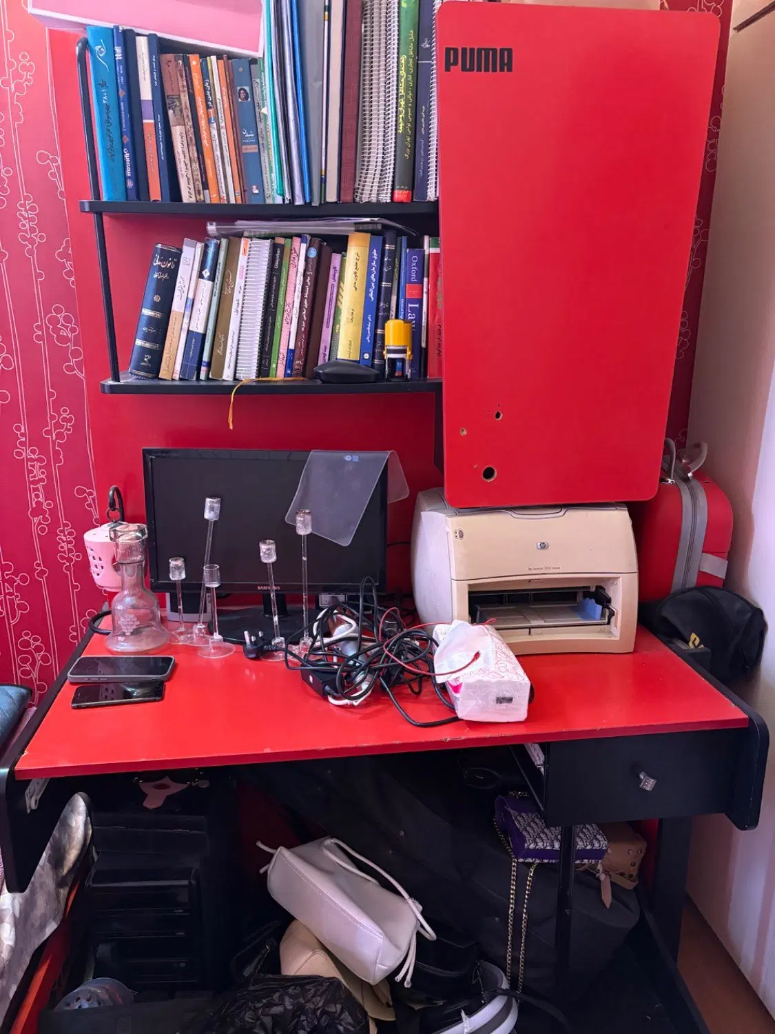 2تخت تک نفره و پاتختی و کتابخانه|تخت و سرویس خواب|تهران, حسین‌آباد|دیوار
