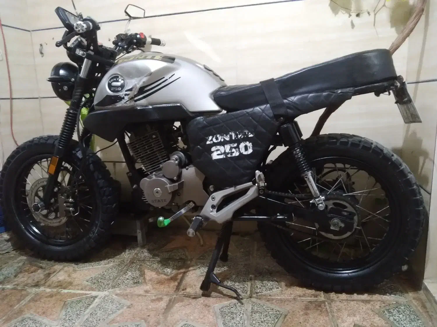 کافه ریسر ۲۵۰|موتورسیکلت|ایوانکی, |دیوار