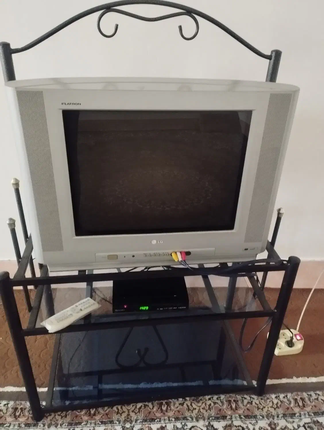 تلویزیون و گیرنده دیجیتال|تلویزیون و پروژکتور|خرمآباد, |دیوار