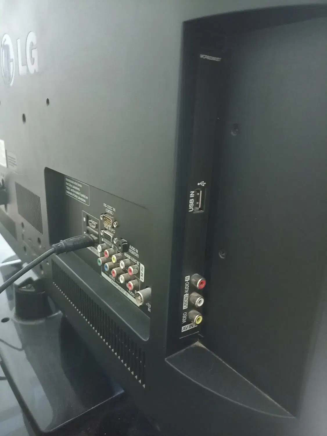 تلویزیون LCD الجی خارجی 32 اینچ|تلویزیون و پروژکتور|رودهن, |دیوار