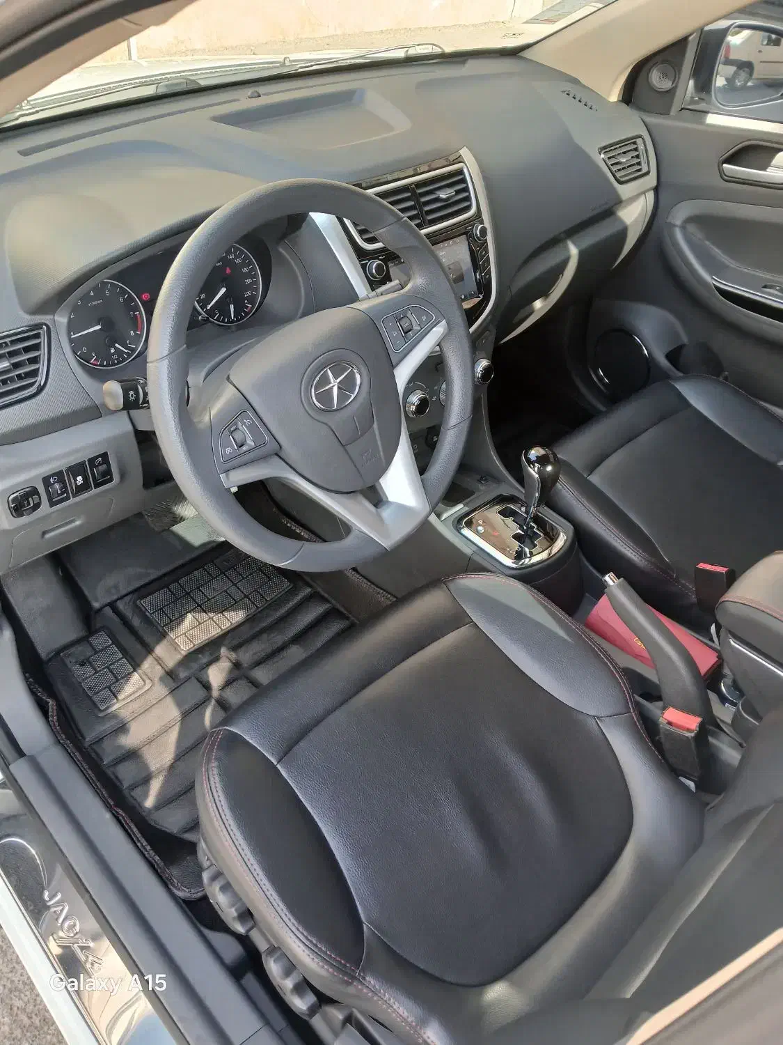 جک j4 مدل۱۴۰۳ کم کارکرد.آپشنال|خودرو سواری و وانت|تهران, زیبادشت|دیوار