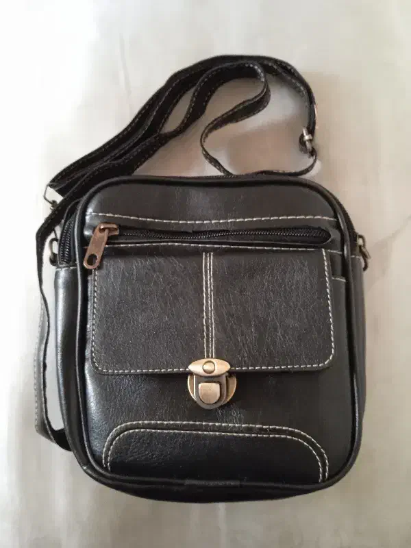 کیف مردانه چرمی کاملا نو|کیف، کفش، کمربند|شیراز, بالا کفت|دیوار