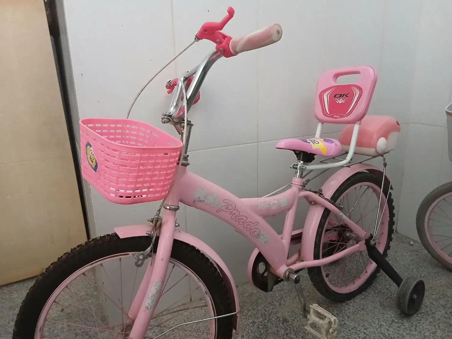 دوچرخه صورتی دخترانه|دوچرخه، اسکیت، اسکوتر|اصفهان, باغ فدک|دیوار