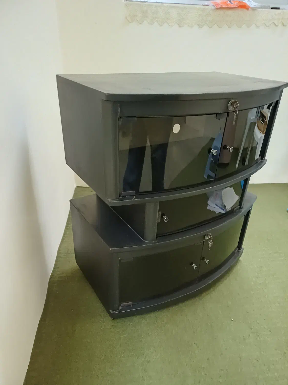 میز تلویزیون|میز تلویزیون|رشت, شهرک شهید رجایی|دیوار