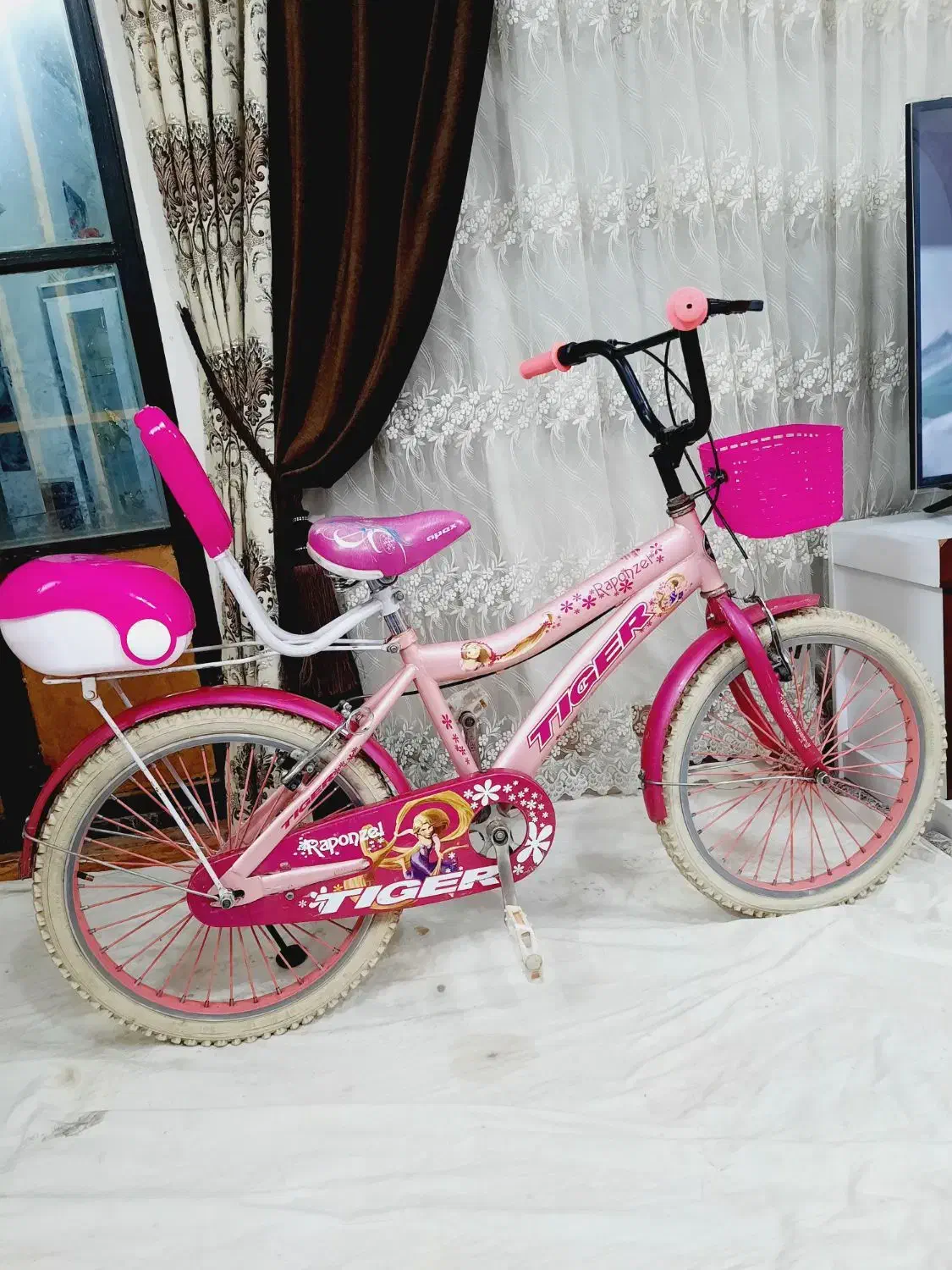 دوچرخه سایز 20دخترانه خوشرنگ طوقه آلومینیوم نو|دوچرخه، اسکیت، اسکوتر|مشهد, طبرسی شمالی|دیوار