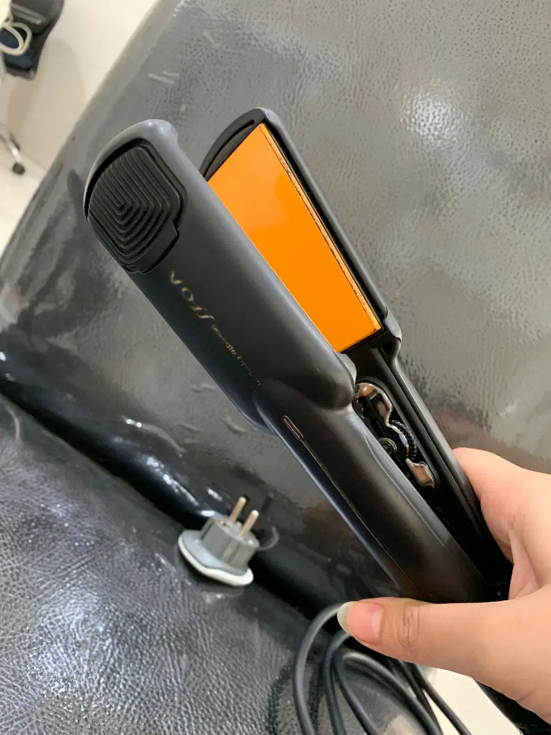 اتوکراتین|آرایشی، بهداشتی، درمانی|شفت, |دیوار