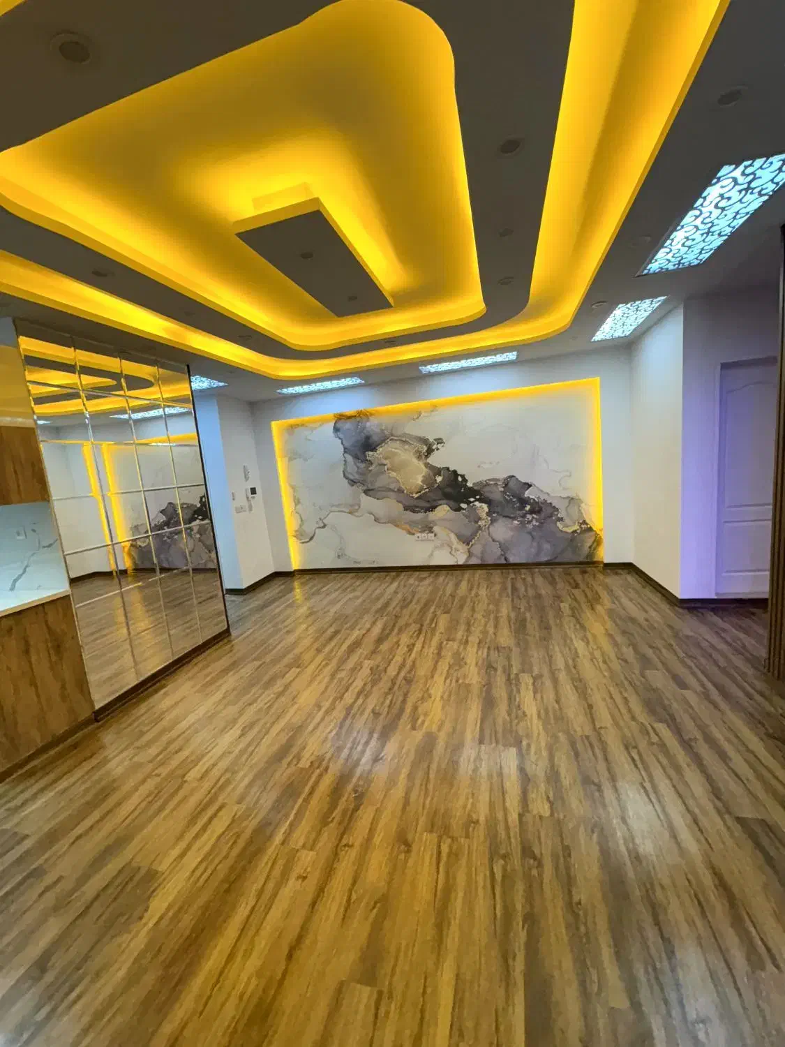 آپارتمان ۹۴متر شمال پرند تهران|فروش آپارتمان|پرند, فاز ۶|دیوار