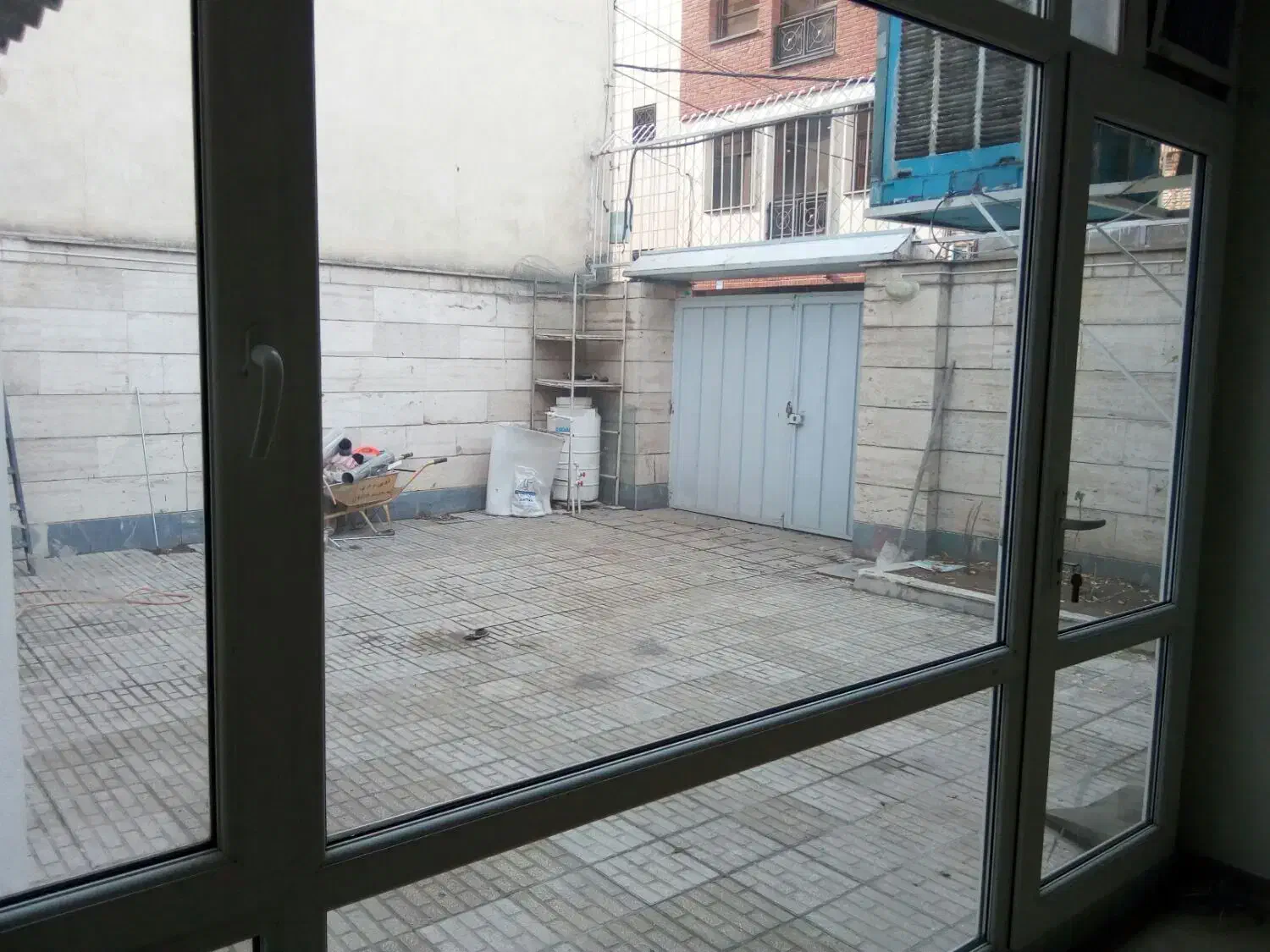 اجاره ۲۲۰ متر خانه مستقل دروس