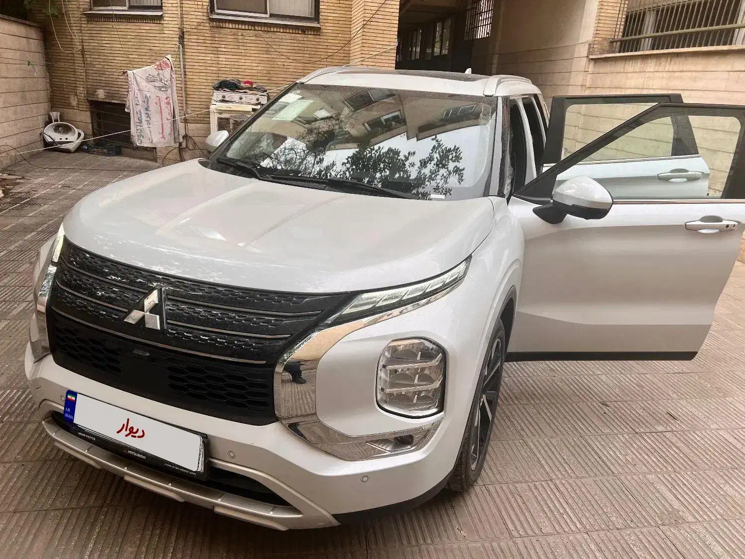 میتسوبیشی اوتلندر|خودرو سواری و وانت|تهران, آرژانتین|دیوار