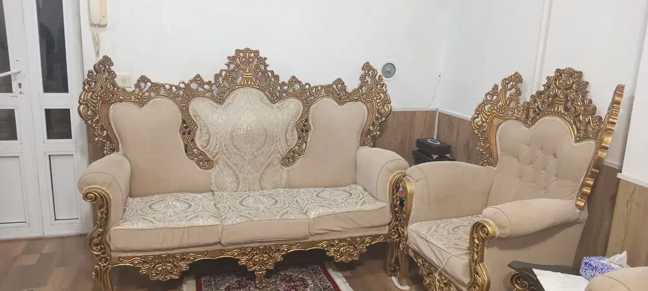 مبل سلطنتی سالم بدون عیب|مبلمان خانگی و میز عسلی|سقز, |دیوار
