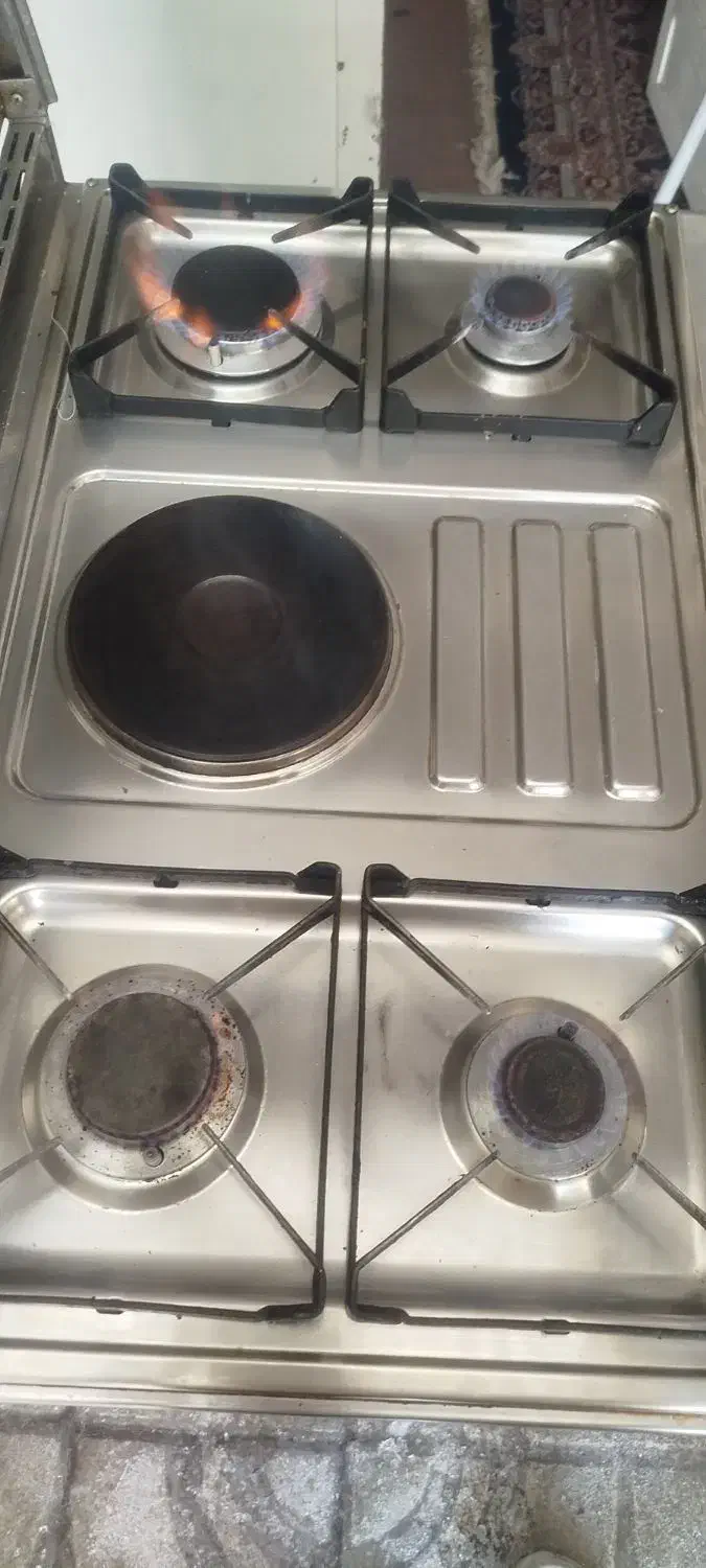 گاز فر دار (دوتا)|اجاق گاز و لوازم برقی پخت‌وپز|بومهن, |دیوار