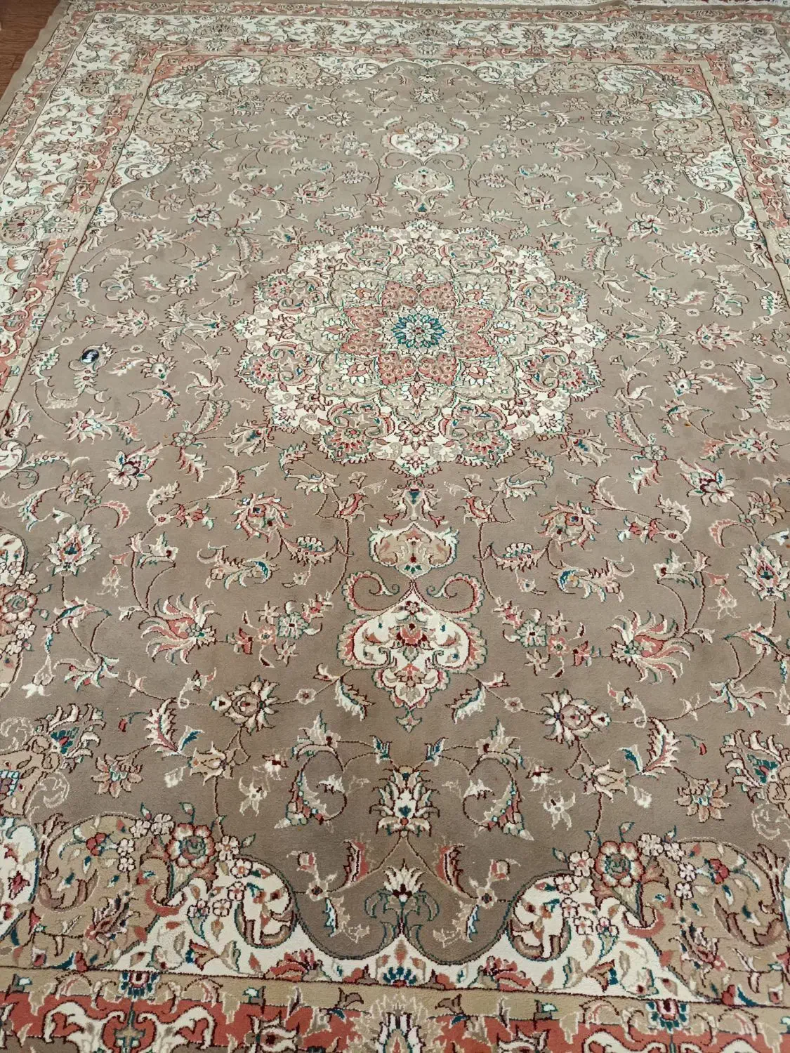 دوعددفرش 3در4|فرش|مشهد, هفت تیر (نه دره)|دیوار