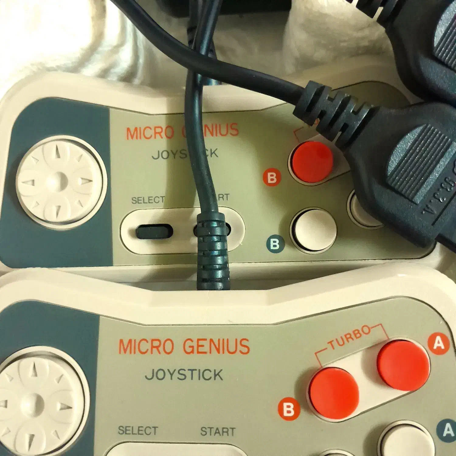 میکرو جنیوس۵۰۱ تایوانی عقیقه نوستالژی|کنسول، بازی ویدئویی و آنلاین|رشت, رودباری|دیوار