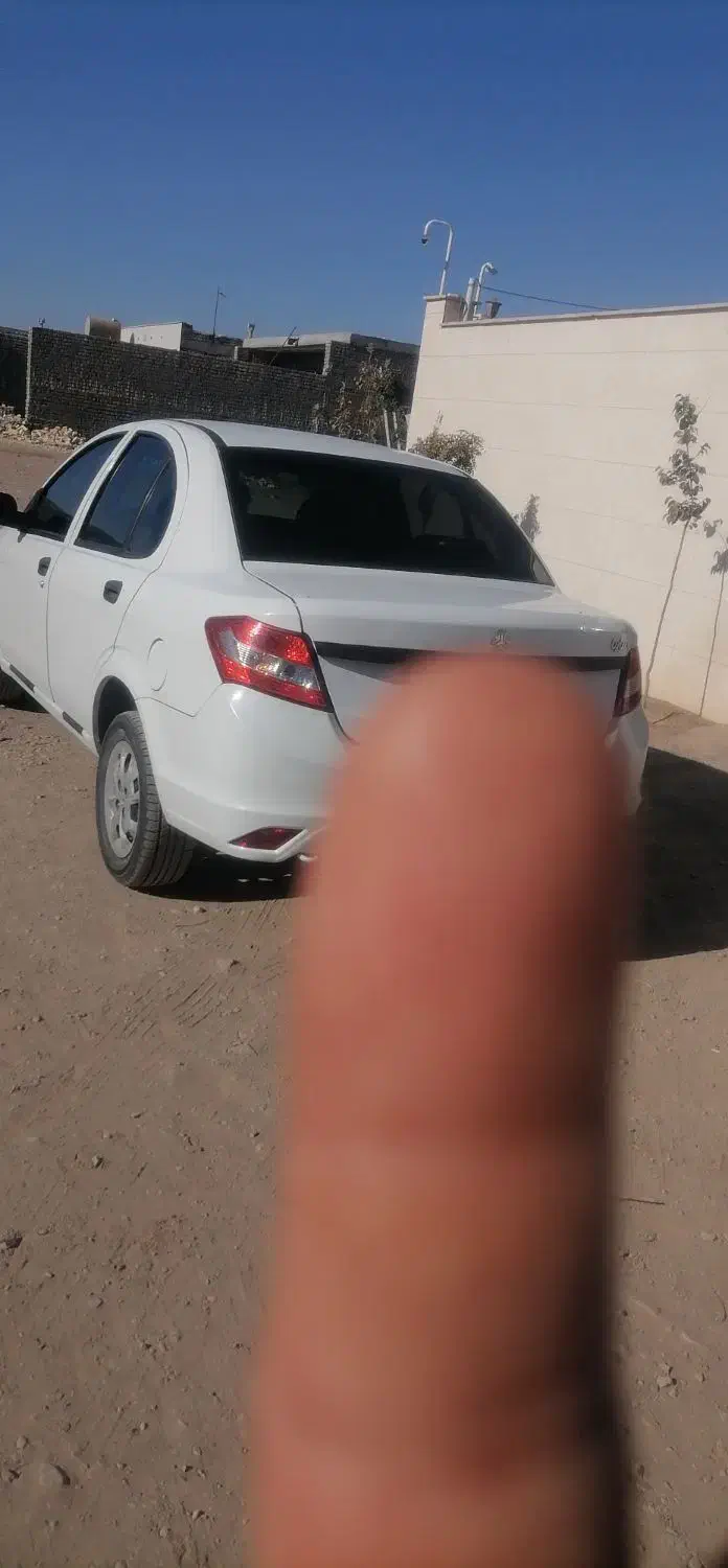 ساینای۴۰۱ بی رنگ درست و حسابی|خودرو سواری و وانت|قم, پردیسان|دیوار