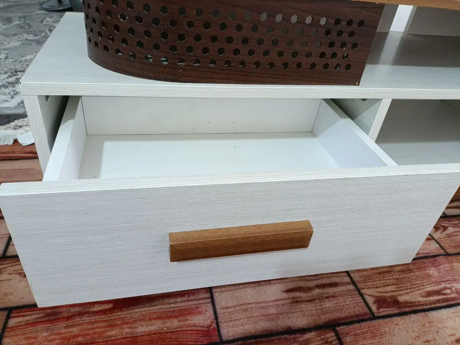 فروش زیر تلویزیون در کوار|میز تلویزیون|کوار, |دیوار