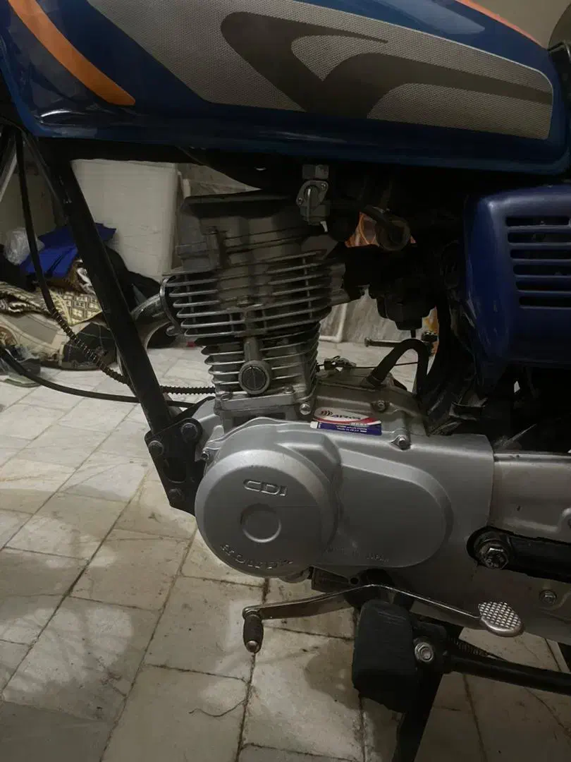 هوندا ۱۲۵|موتورسیکلت|قم, ولیعصر|دیوار