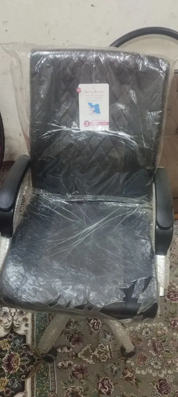 فروش صندلی اداری یخسازی|صندلی و نیمکت|رشت, شهریاران|دیوار