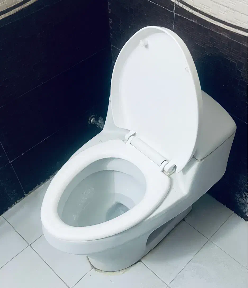 توالت فرنگی،سنگ روشویی، شیرالات سرویس|لوازم سرویس بهداشتی|مشهد, بهاران|دیوار