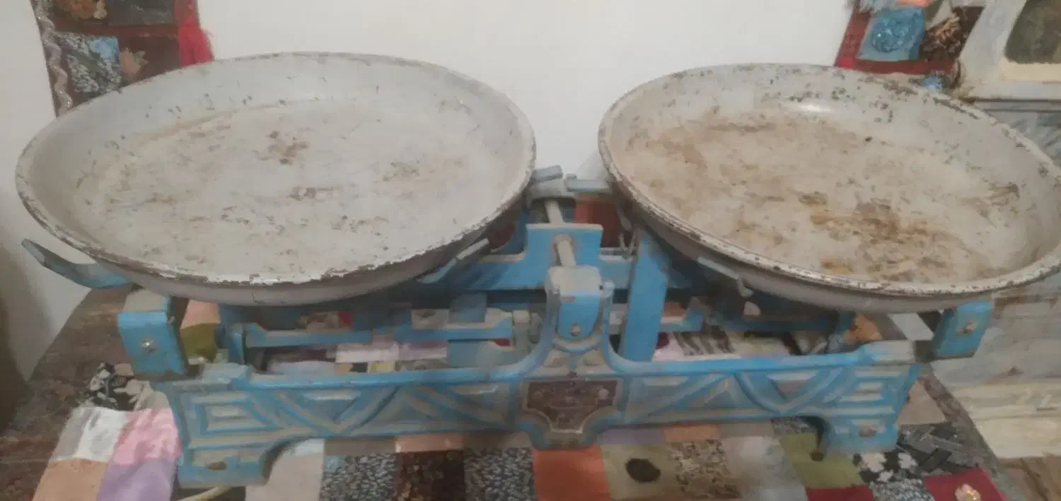 ترازو ۲۰کیلویی عتیقه|کلکسیون و سرگرمی|مشهد, دانشجو|دیوار