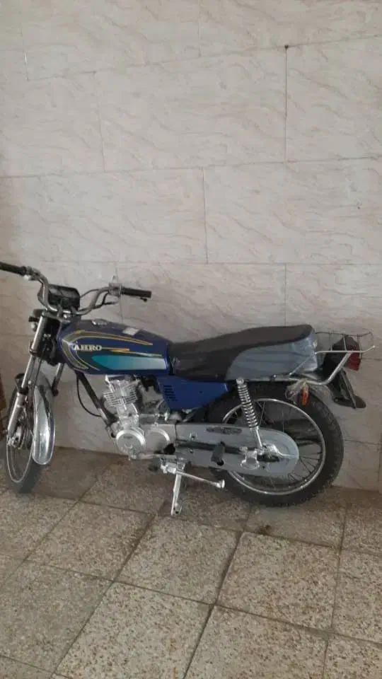 هندا ۱۲۵ مزاییده|موتورسیکلت|بهارستان, |دیوار