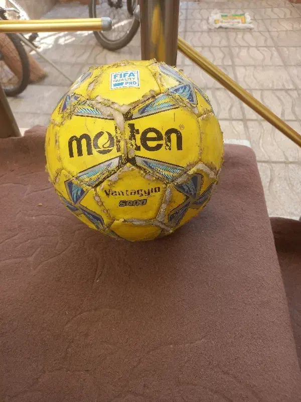 توپ فوتبال|ورزش‌های توپی|خوی, |دیوار