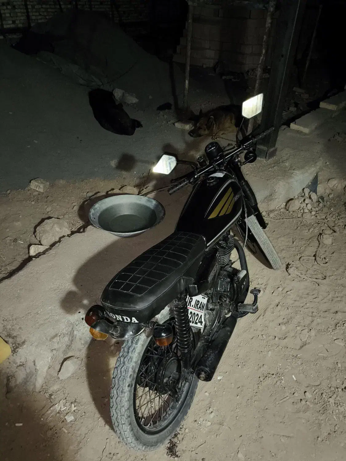 هندا 125 کاستوم برگه اوراق|موتورسیکلت|اراک, |دیوار