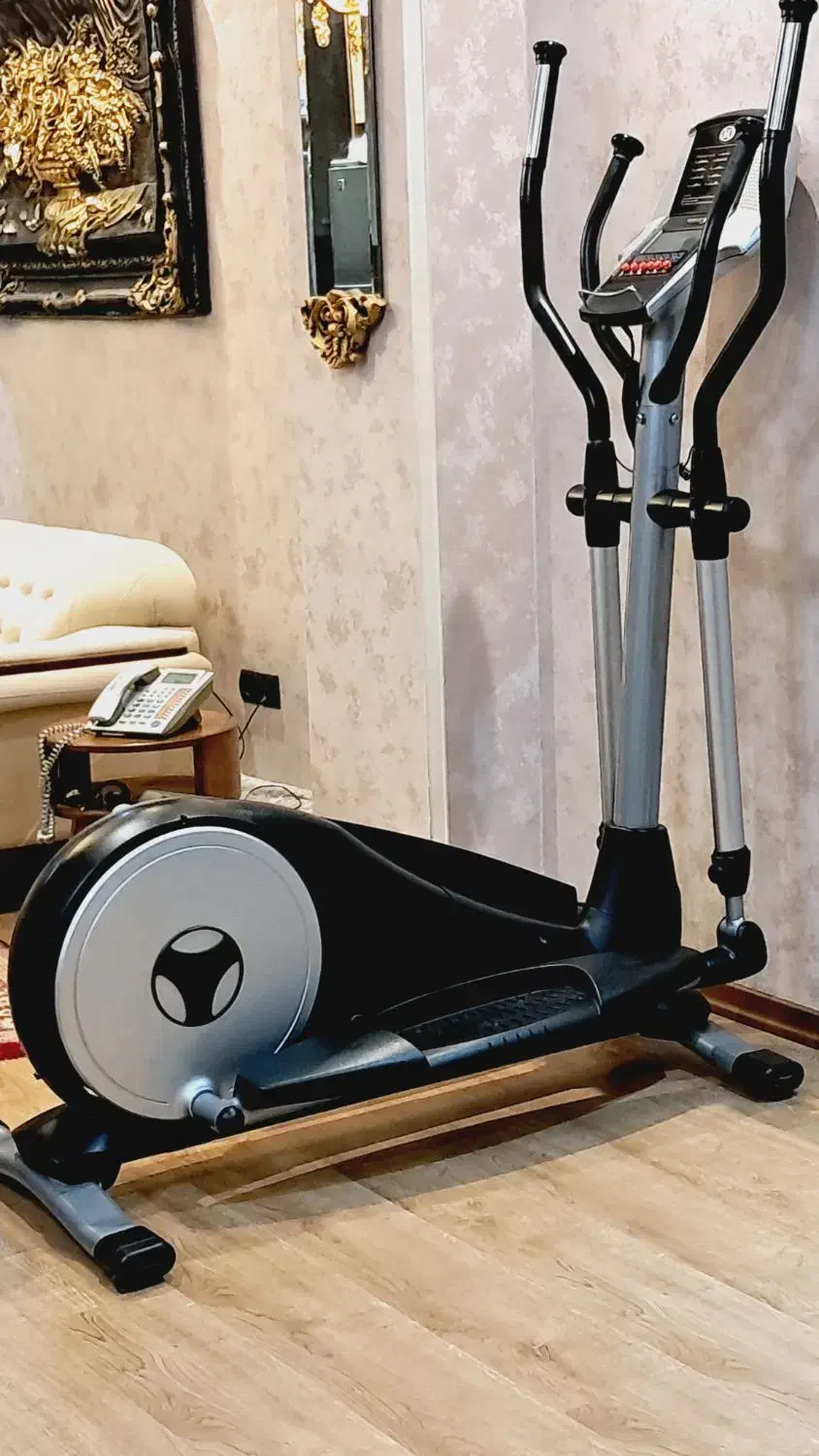 الپتیکال اسکی فضایی باشگاهی گام بلندتایوانی درحدنو|تجهیزات ورزشی|تهران, علم و صنعت|دیوار