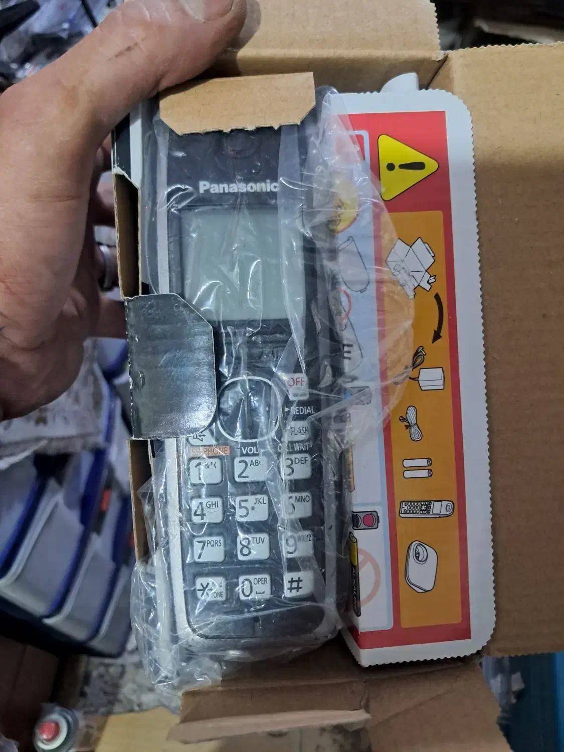 پاناسونیک۳۷۱۱|تلفن رومیزی|تهران, قبا|دیوار