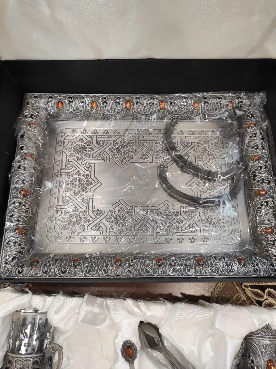 سرویس کامل چای خوری پیوتر نگین عقیق|ظروف سرو و پذیرایی|رشت, معلم|دیوار