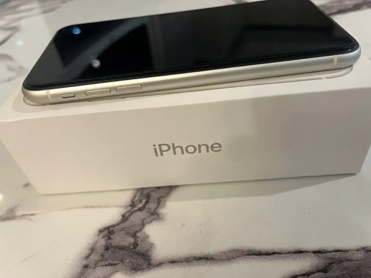 iphon11 نرمال|موبایل|تهران, استاد معین|دیوار