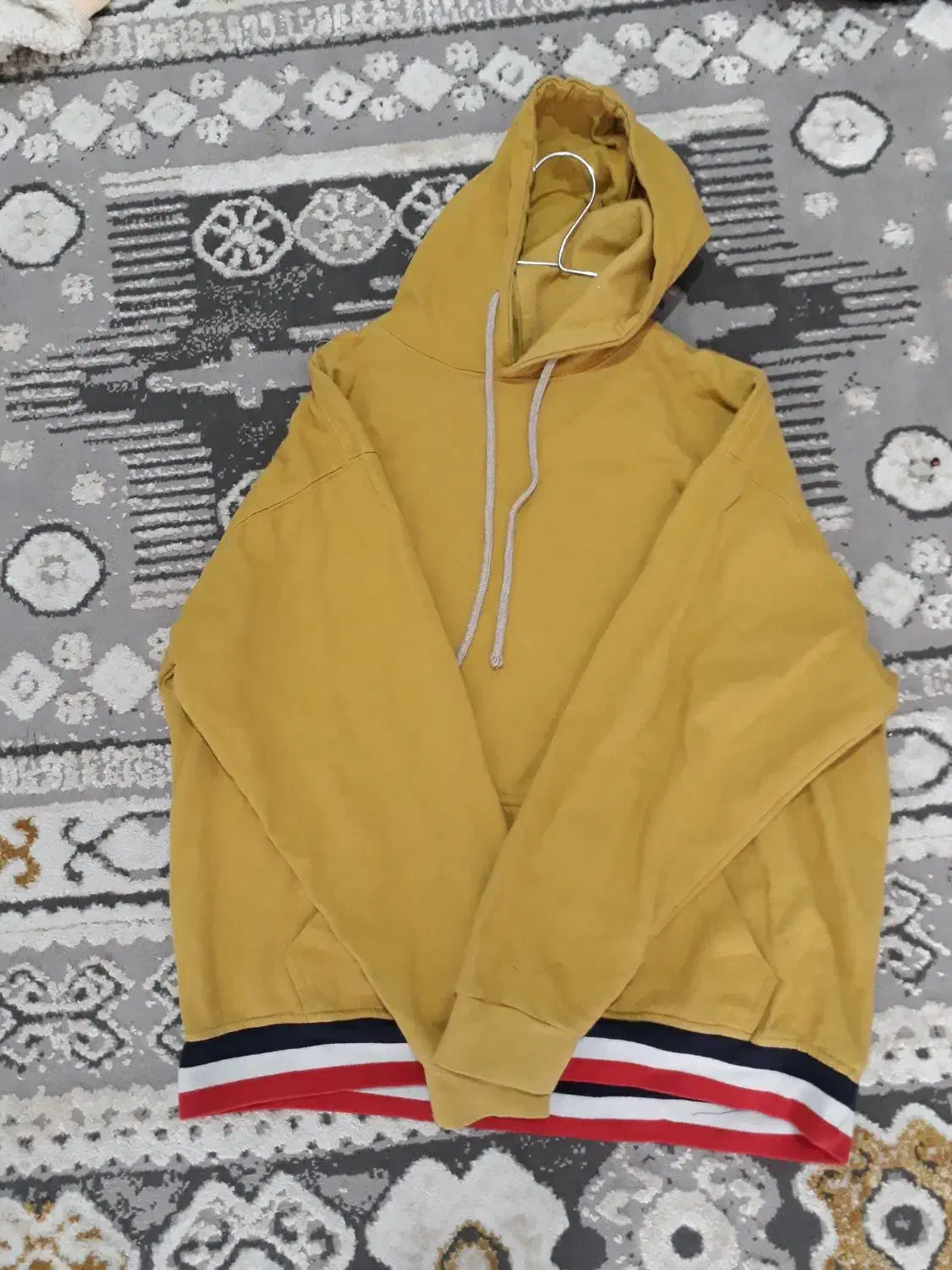 لباس گرم|لباس|پرند, فاز ۴|دیوار