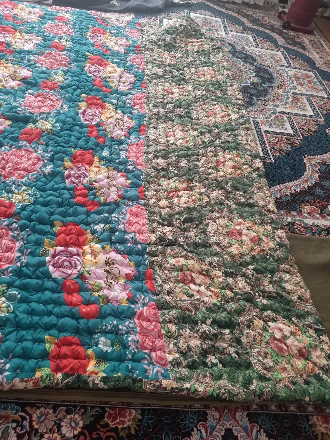 تشک و لحاف کرسی|تشک تختخواب|قهدریجان, |دیوار