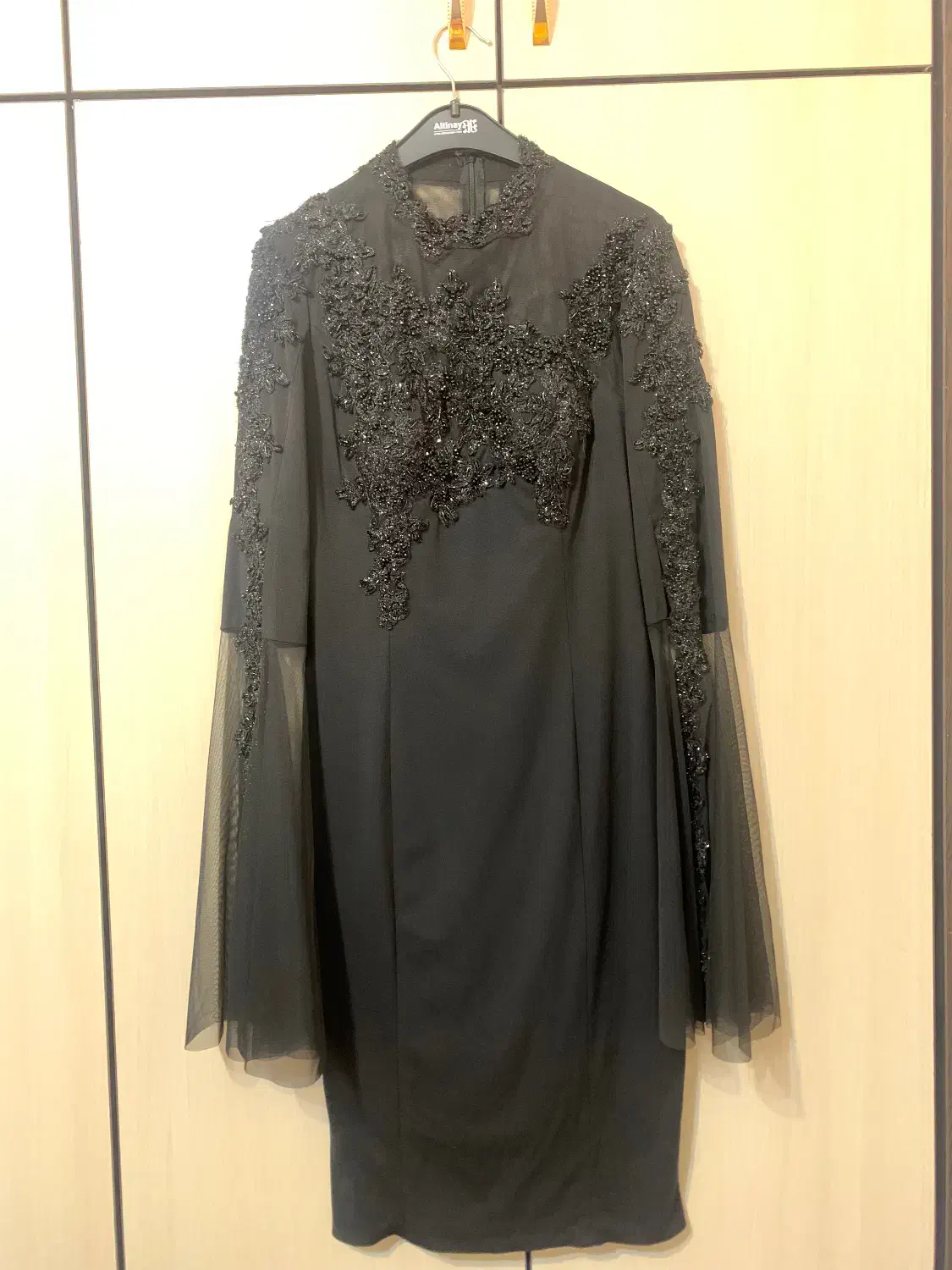 لباس مجلسی|لباس|شهرکرد, |دیوار