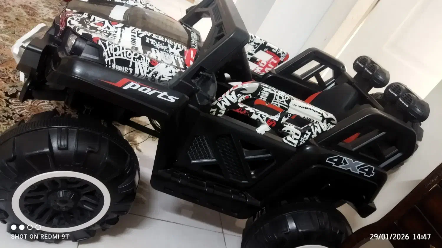 ماشین شارژی 4موتوره|دوچرخه، اسکیت، اسکوتر|کرج, مصباح|دیوار