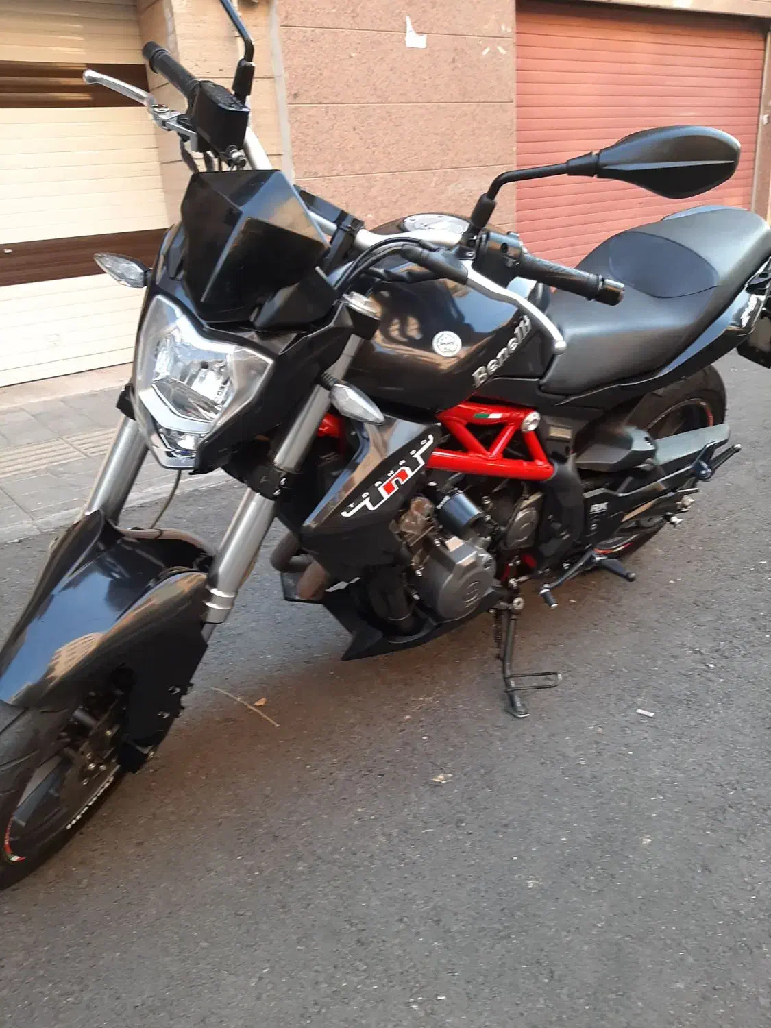 بنلی ۳۰۰ دوسیلندر|موتورسیکلت|تهران, امیریه|دیوار