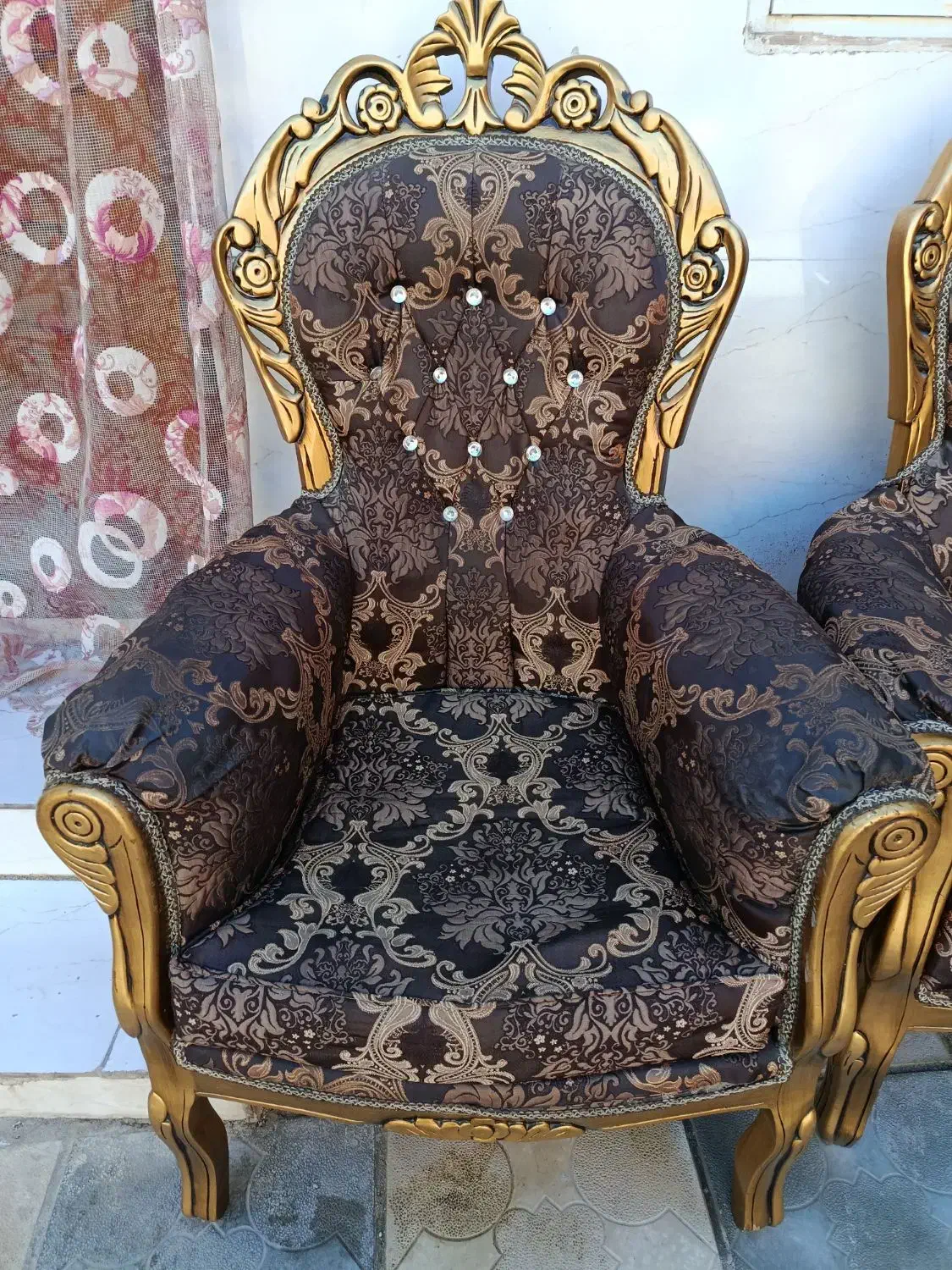 مبل سلطنتی 9 نفره فقط 8/800|مبلمان خانگی و میز عسلی|نیشابور, عدالت|دیوار