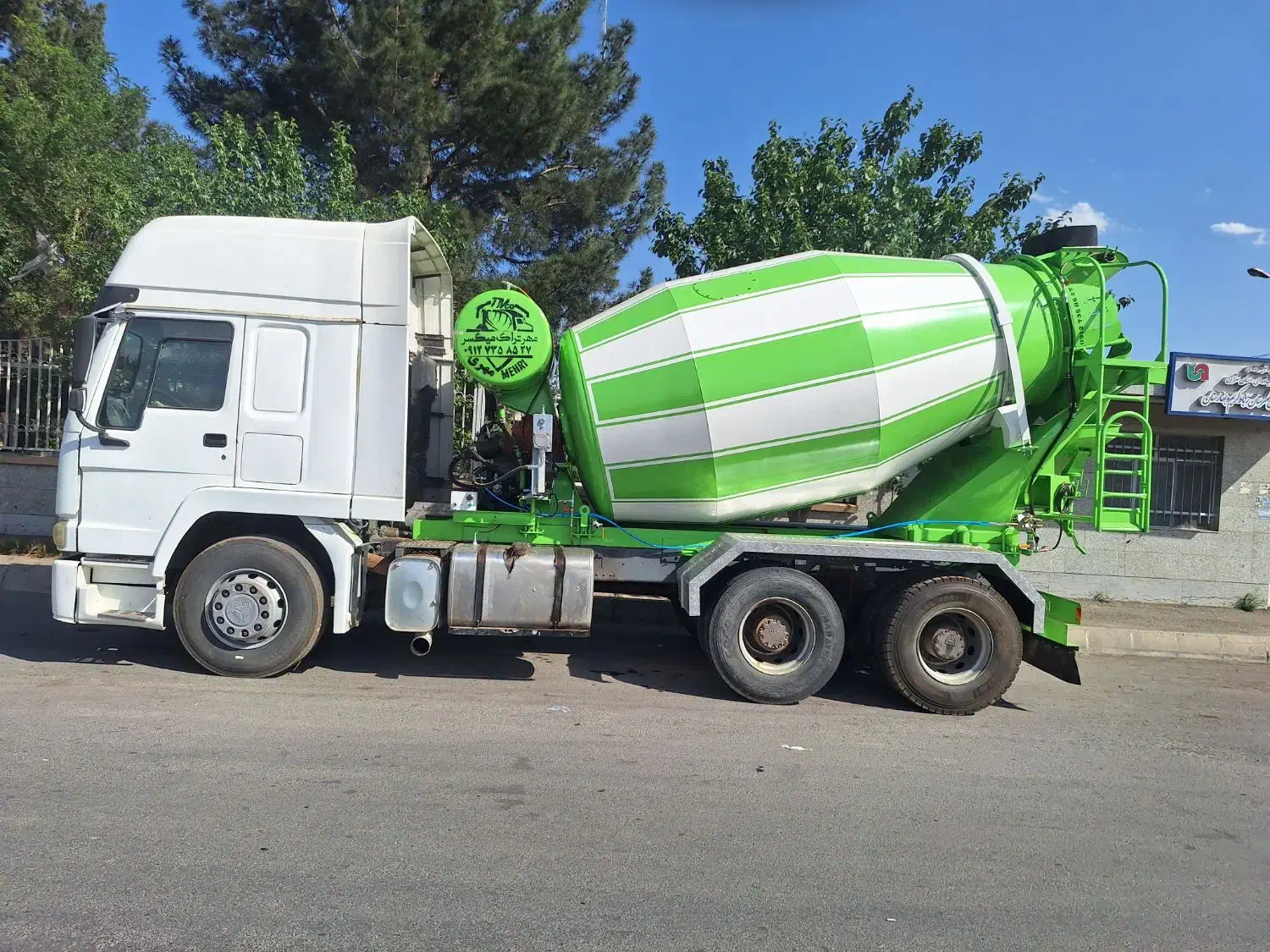 میکسر و تریلی میکسر|ماشینآلات صنعتی|رباطکریم, رباطکریم|دیوار