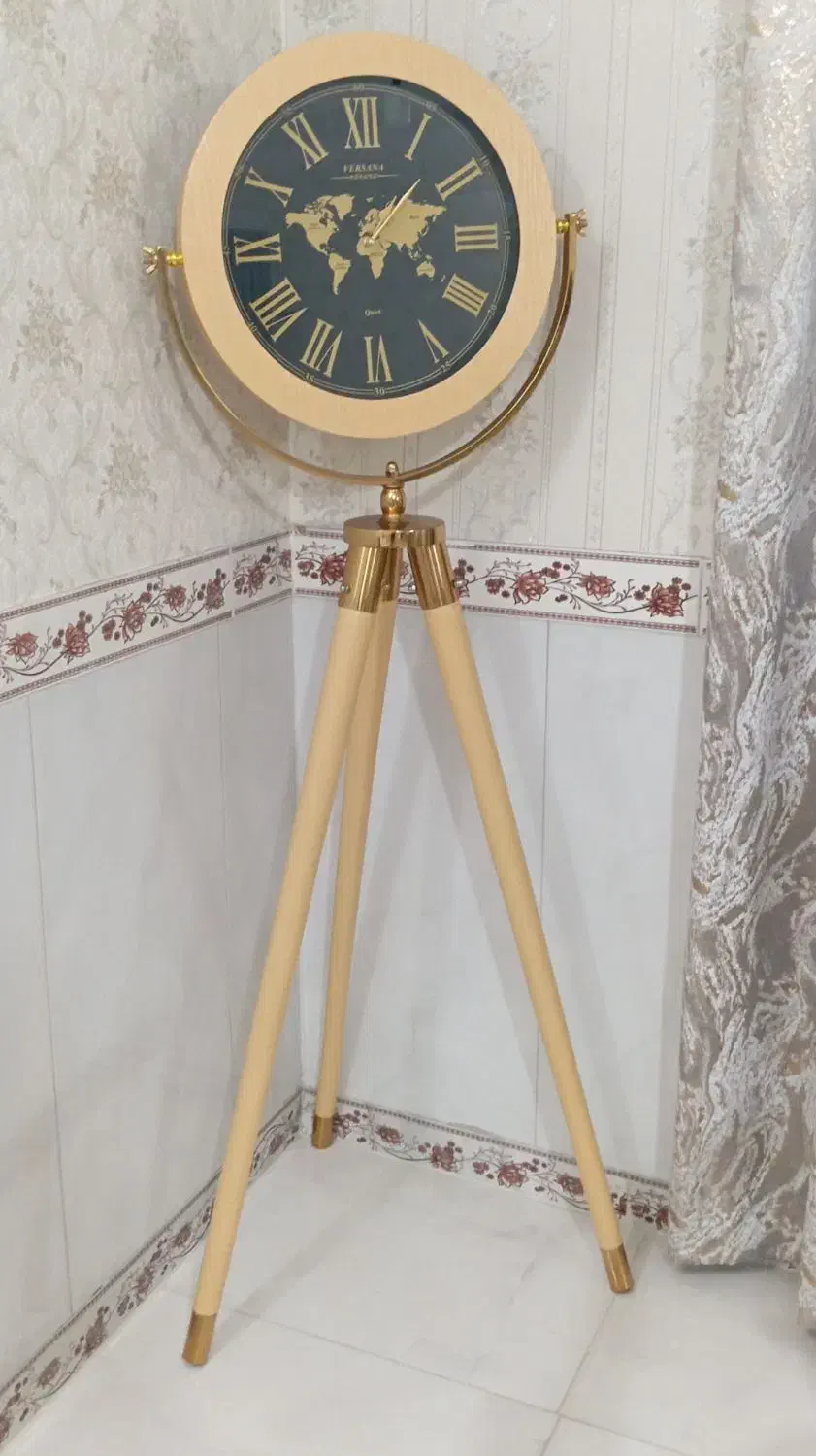 ساعت پایه‌دار|ساعت دیواری و تزئینی|شهریار, شهرک بهاران (ویره)|دیوار