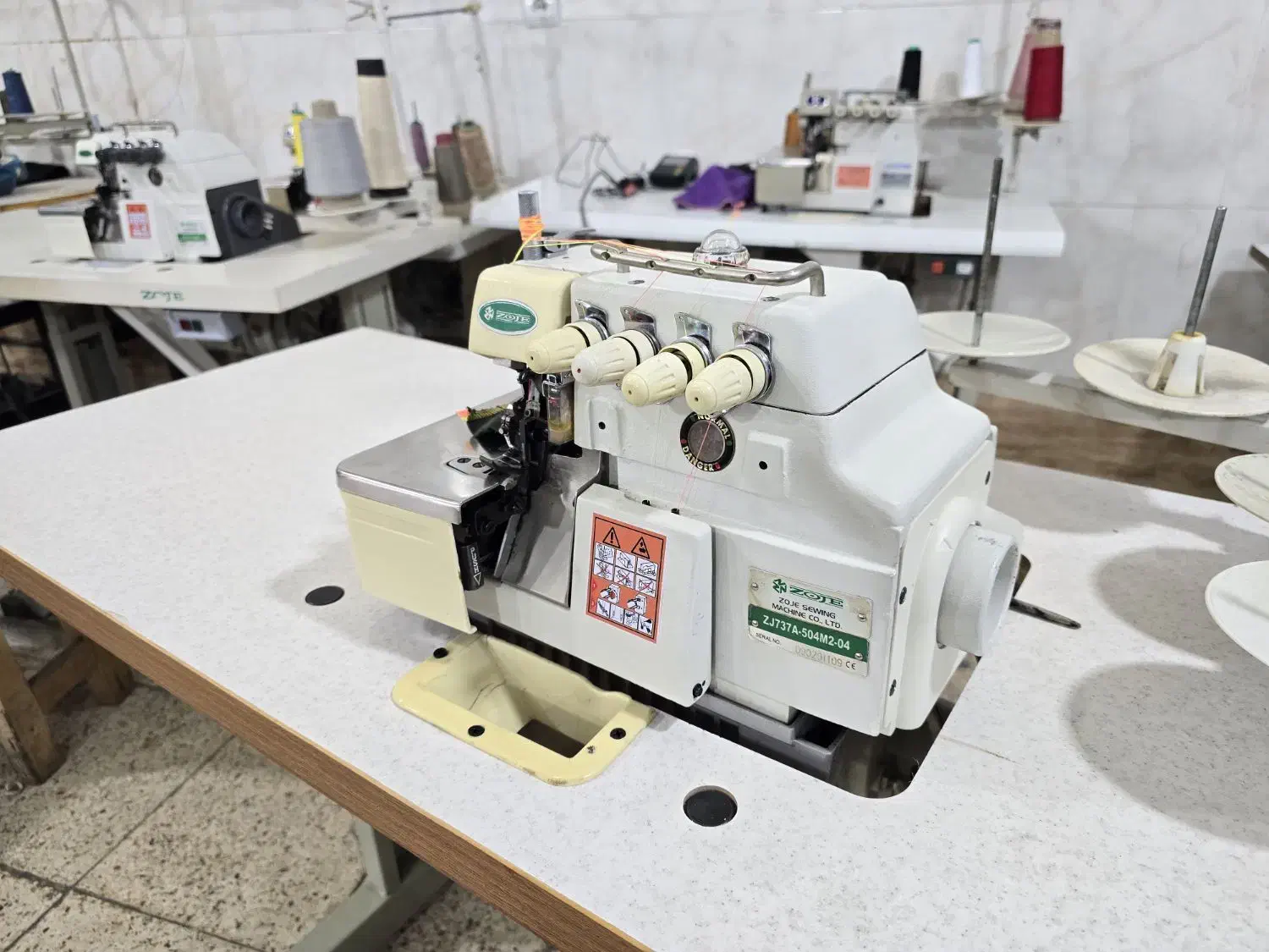 چرخ خیاطی زیگزال ۴نخ دینام بزرگ زوجی|چرخ خیاطی و ریسندگی|تهران, سجاد|دیوار