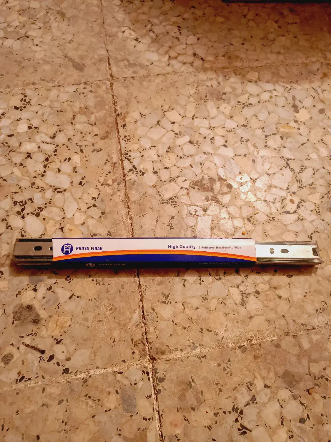 ریل ساچمه ای دو تیکه|مصالح و تجهیزات ساختمان|اصفهان, آفاران|دیوار