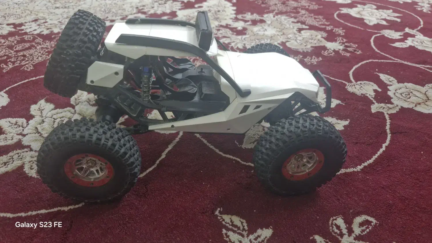 ماشین کنترولی افرود استرم|اسباب‌‌بازی|قشم, |دیوار