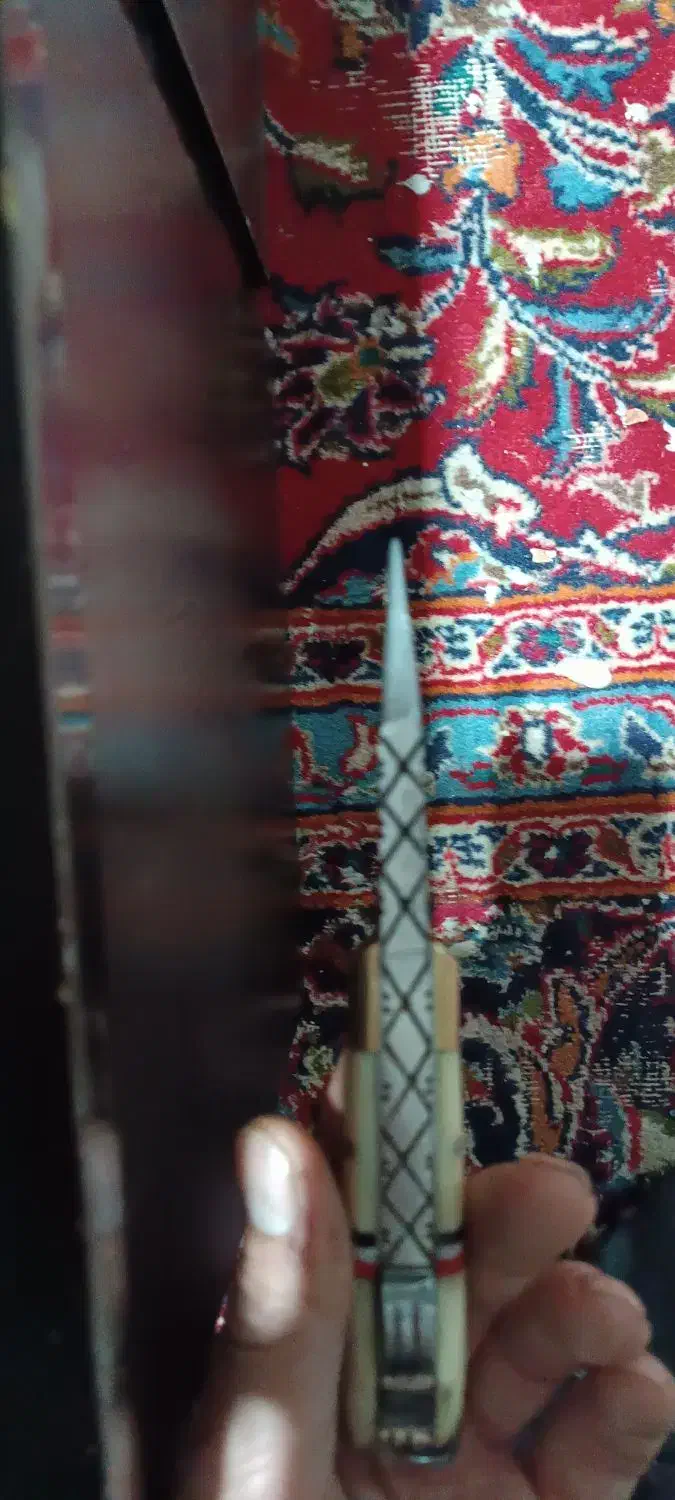 چاقو بابا استاد بهنام تاج دسته گوزن|کلکسیون اشیاء عتیقه|میانه, |دیوار