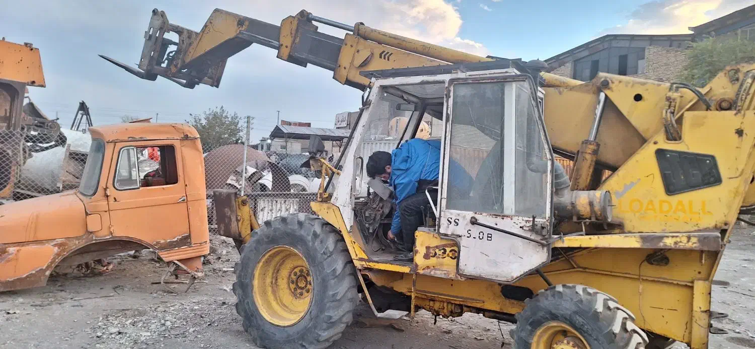 لیفتراک ۵تن|خودرو سنگین|رباط‌کریم, رباط‌کریم|دیوار