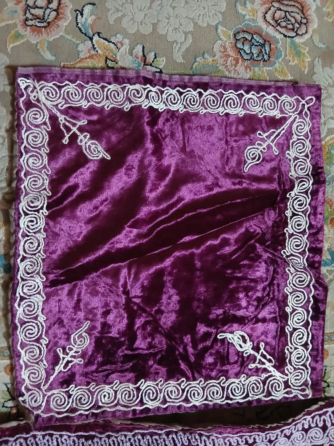 سوزن دوزی قدیمی|کلکسیون اشیاء عتیقه|سبزوار, همت|دیوار