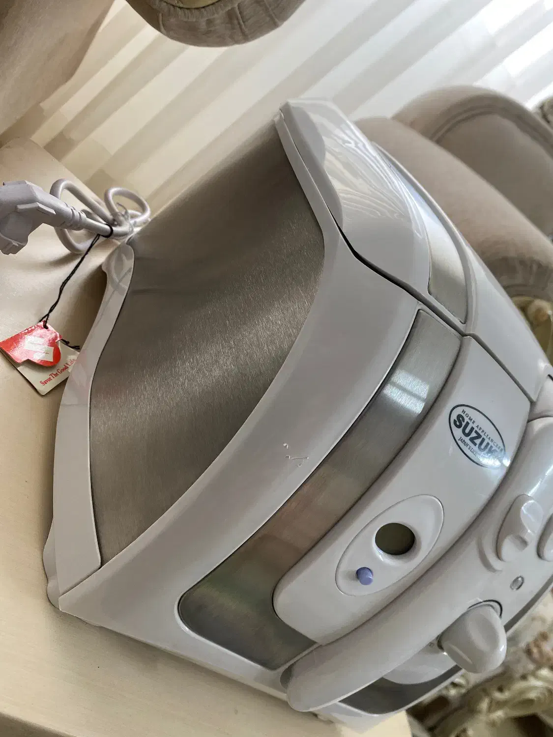 سرخ کن|ظروف پخت‌وپز|شاندیز, |دیوار