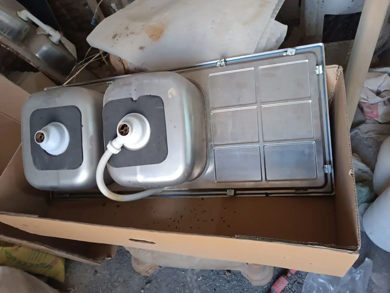 دو عدد سینک دوقلو تو کار|مصالح و تجهیزات ساختمان|خمین, |دیوار