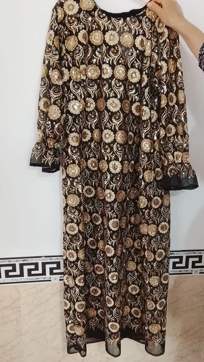 لباس مجلسی|لباس|زنجانرود, |دیوار