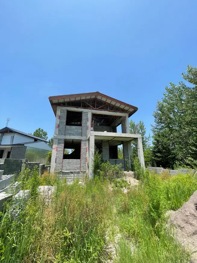 ویلا دوبلکس نیمه‌کاره زمین ۲۴۵متر دو نبش، صفرابسته|فروش خانه و ویلا|آستانه اشرفیه, |دیوار