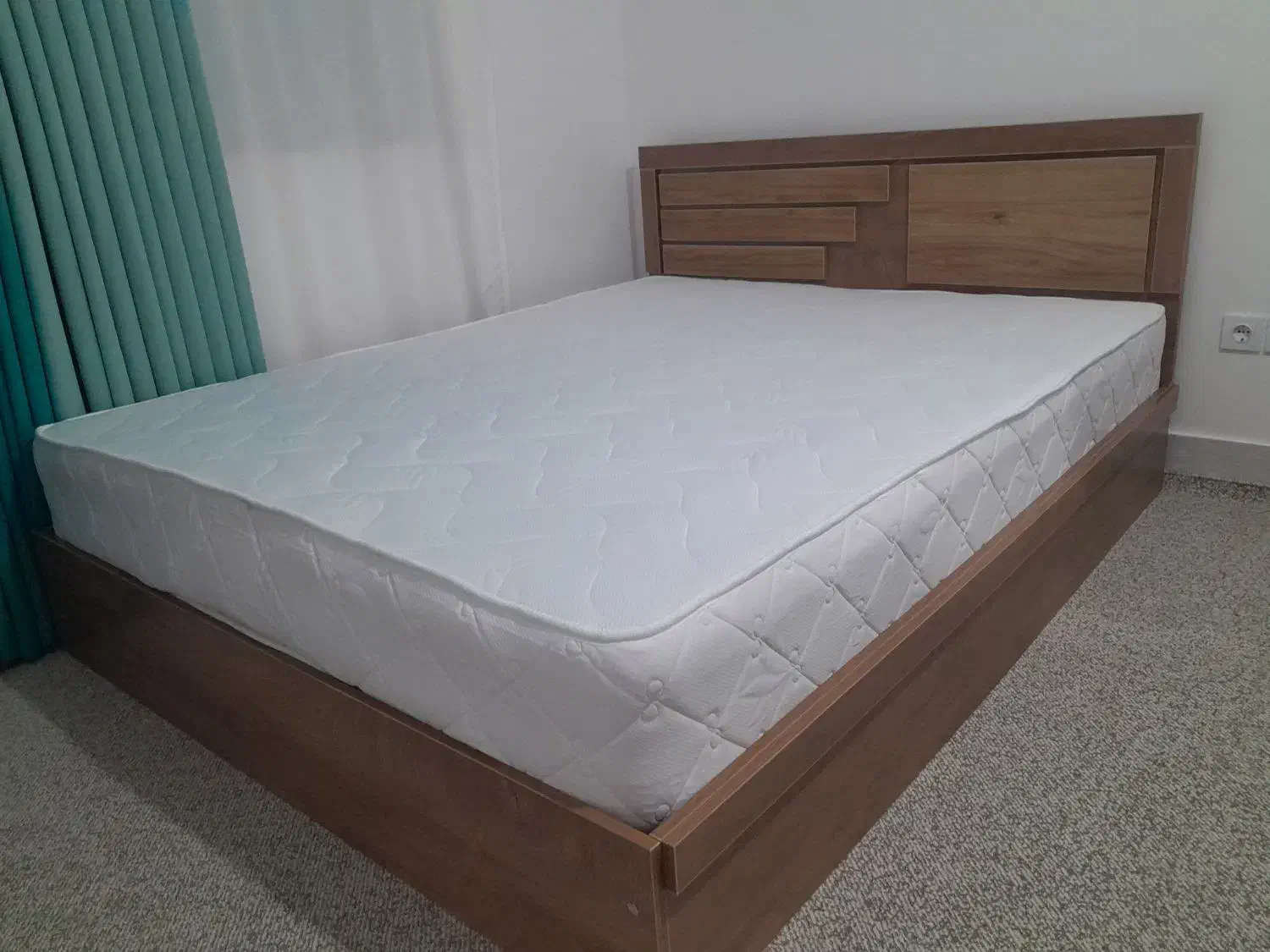 تولیدی تخت خواب درجه یک|تخت و سرویس خواب|ساری, |دیوار